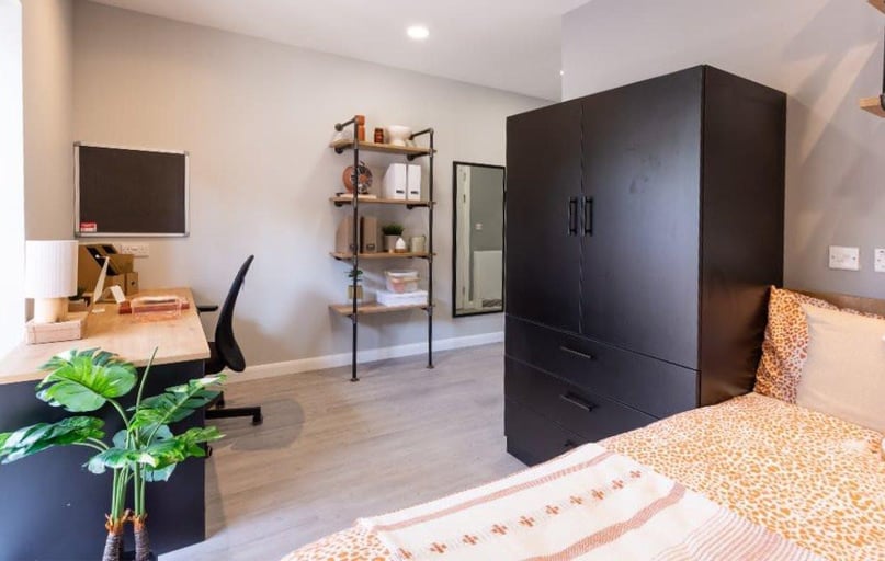 Henry Street, Sheffield - Image 1